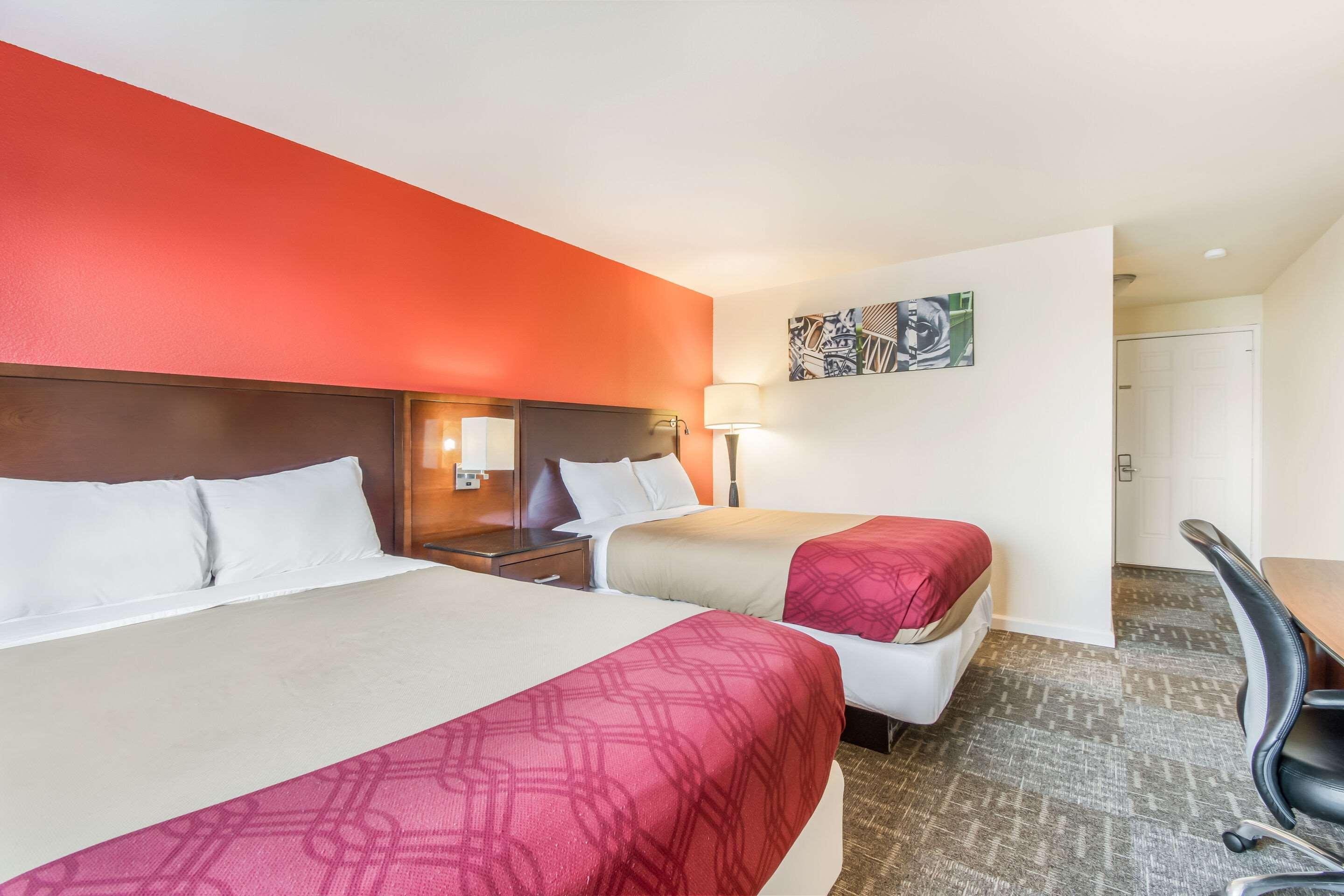 Rodeway Inn Якима Екстериор снимка
